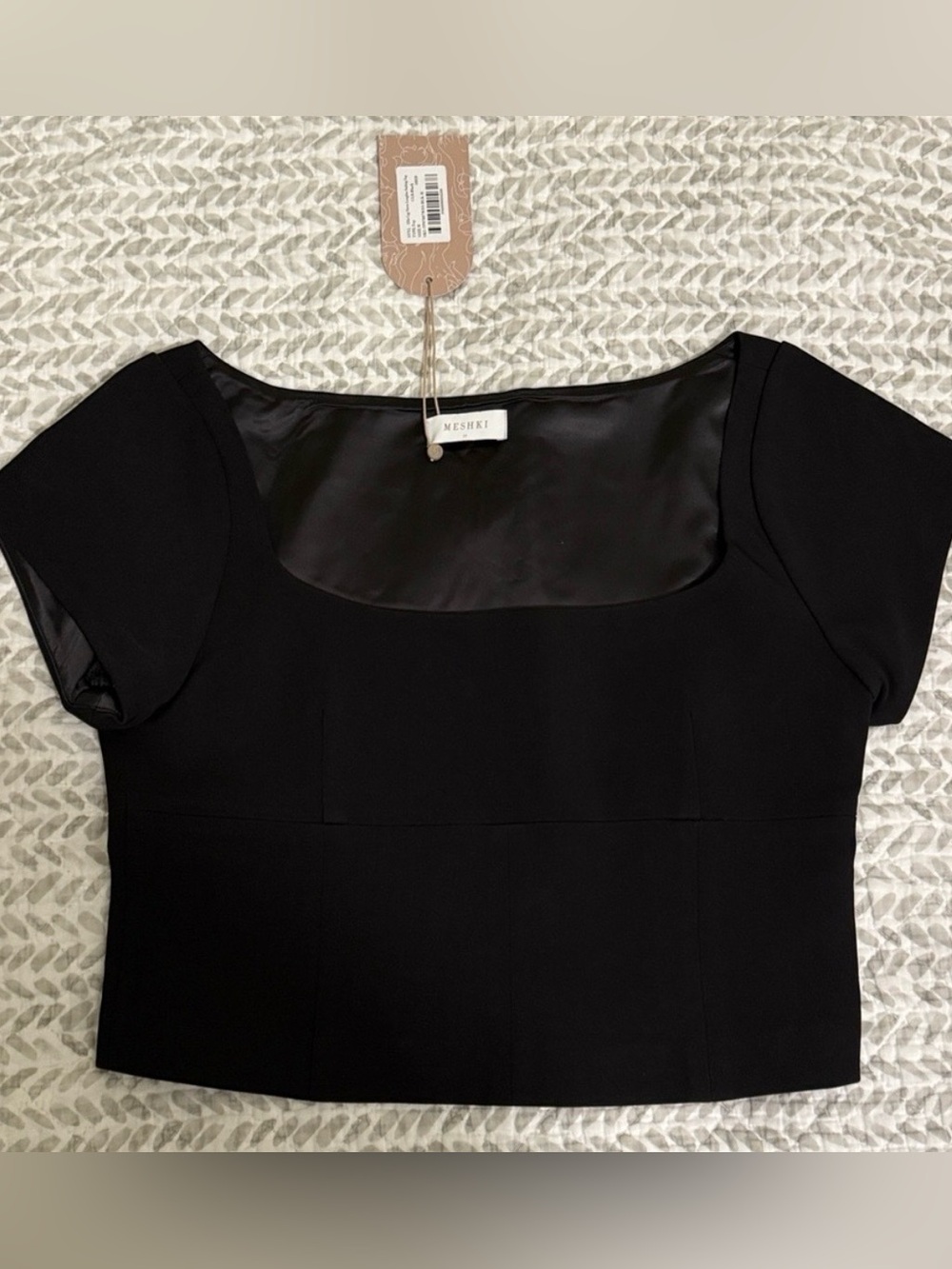 MESHKI Ellis Cap Sleeve Longline Suiting Top - Picture 3 of 6